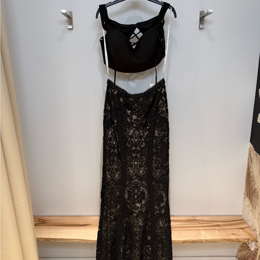Ellie Wilde Black Lace Prom Dress